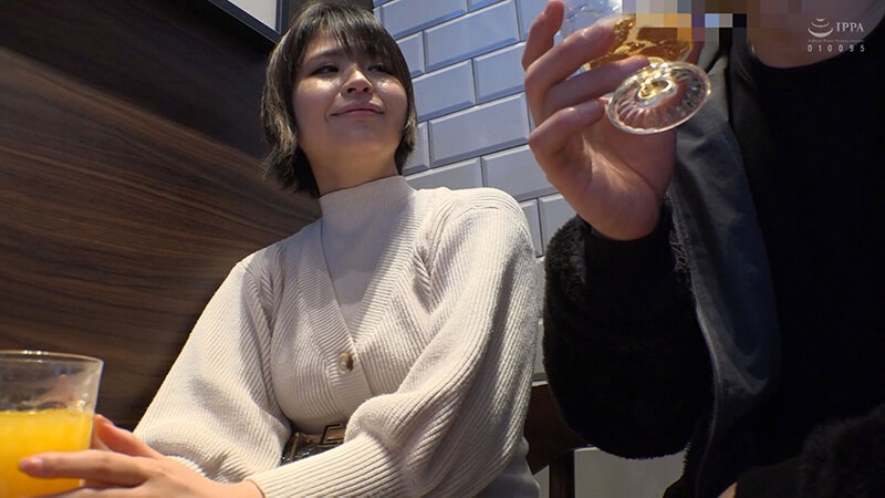 ＜素人＞ エロ巨乳Gカップ人妻！【まゆさん】まだまだ足りないもっとした...