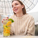 ＜素人＞ ボクの彼女は金髪美少女～個撮種付けアジアンザーメン アリーナ 『FANZA』