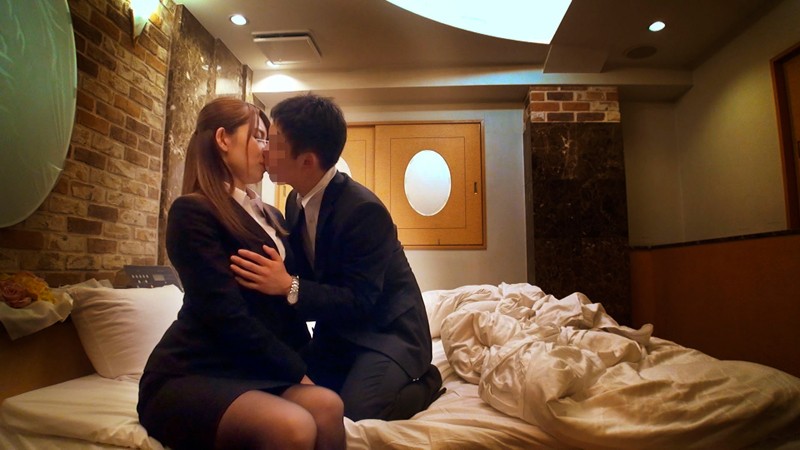 ＜素人＞ 一般男女モニタリングAV 終電間際の社会人男女に突撃交渉！人...