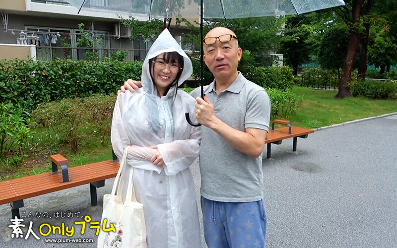 ＜素人＞ すれてない いつも隠してるこの娘のボインはIカップの65 ス...