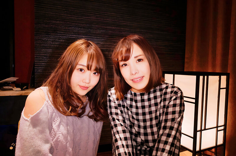 ＜素人＞ ママ友がイクッ！ 仲良しママに見られて気持ち良さがグイグイ加...