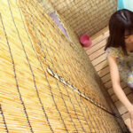 ＜素人＞ 海の家覗き見スポット ビキニ娘マン汁垂れ流しオナニー盗撮 『FANZA』