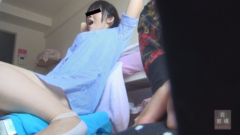 ＜素人＞ アマチュア投稿 女の子達が撮りました トモダチ・オナニーvo...