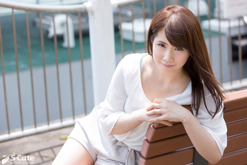 ＜素人＞ 恥じらい美少女の恋するえっち 『FANZA』