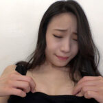 ＜素人＞ 本気の白濁マン汁を垂れ流してイキまくる！！素人娘のおま○こズボズボ指オナニー 4 『FANZA』