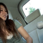 ＜素人＞ 有名女子大限定で衛星放送の番組モニタリングと称して車に連れ込みガチナンパ！美少女女子大生が謝礼金目当てになし崩し的にハメ撮りSEX！ 『FANZA』