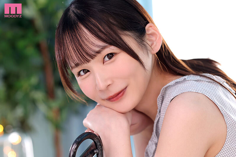 ＜素人＞ 奇跡の逸材シ・ロ・ウ・ト ゆるカワ美少女ビックンビックン子宮...