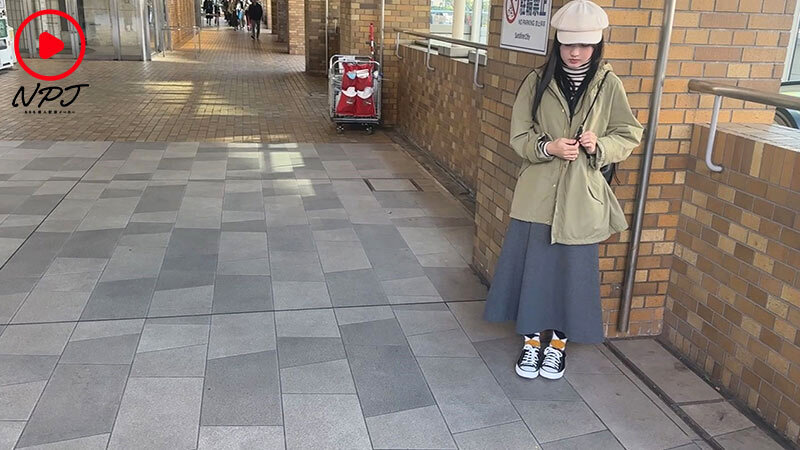 ＜素人＞ こう見えて最近やっと処女喪失してSEXドハマり中（笑）デート...