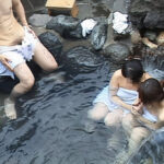 ＜素人＞ 【 AI リマスター版 】混浴露天風呂で女の子と仲良くなって、セックスできるのか！？2 『FANZA』