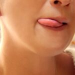 ＜素人＞ ご近所おばさんにいきなり即ハメディープキス！拒まれても強引に舌をねじ込む若者の接吻口説きSEXを完全収録！イケメンの濃厚ベロチューに堕ちた美人妻が旦那では味わえないデカチン高速ピストンで連続絶頂合計26回！ 『FANZA』