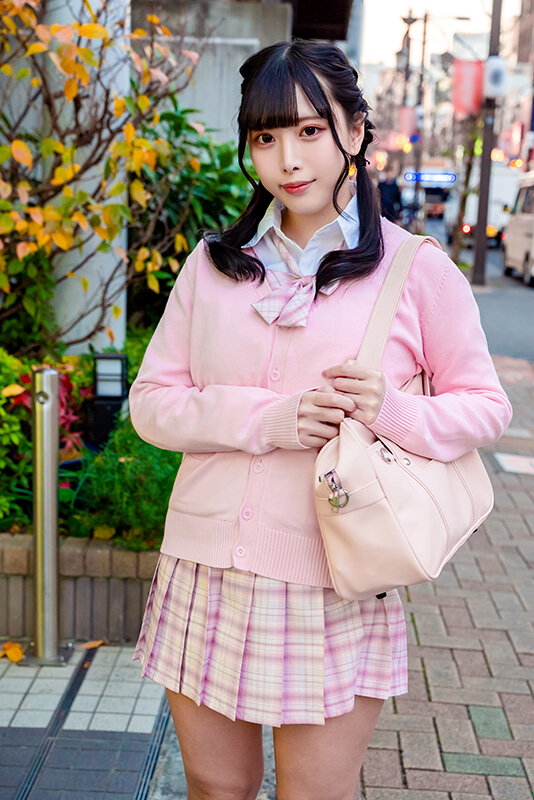 ＜素人＞ 【アフスク☆セックス】ピンク色の物エッチなことが大好きなみく...