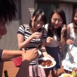 ＜素人＞ 彼女が大学のサークル飲み会で撮った時のビデオらしく、そこに酔っぱらって知らない男達と生ハメしながら「まだイッちゃだめ」と懇願している衝撃の姿が… 『FANZA』
