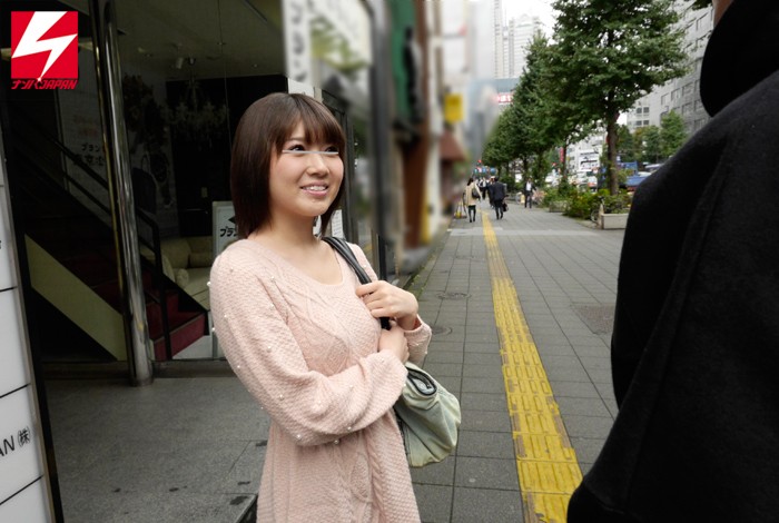 ＜素人＞ そこの素人お嬢さん！童貞くんのSEXの練習相手になってくださ...