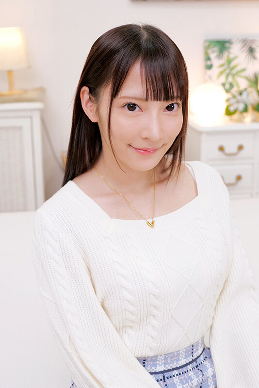 ＜素人＞ 超かわいい素人女子大生がチャレンジ！ 童貞君の精子を15ml...