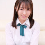 ＜素人＞ ウブな10代美少女限定！とっても恥ずかしい素股に初めて挑戦してもらいました！ 甘酸っぱいお汁溢れるマ○コにそのままヌルっと生挿入！イッても止めない激ピストンで中出し！ まちちゃん 『FANZA』