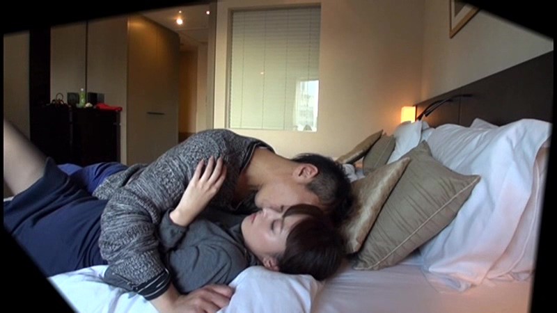 ＜素人＞ 立証！縁結びの神様に手を合わせている女子はナンパに引っかかる...