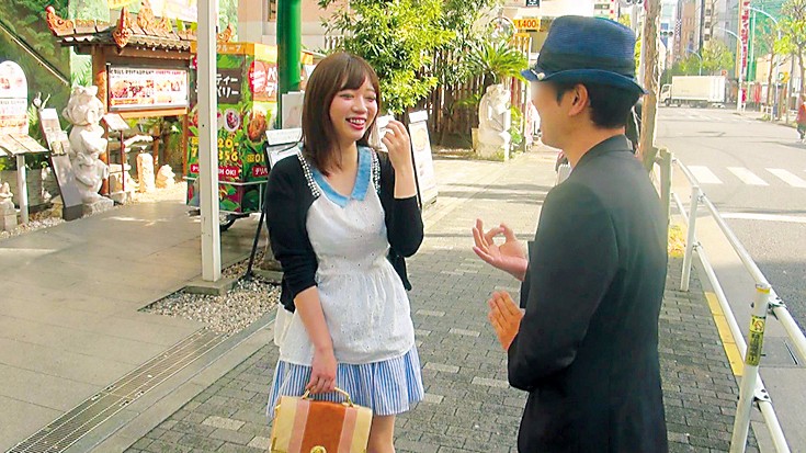 ＜素人＞ 完全顔出しガチナンパ！モテない男子の純情遅漏チ●ポに愛液トロ...