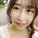 ＜素人＞ 自撮り素人 プチ露出オナニー 『FANZA』