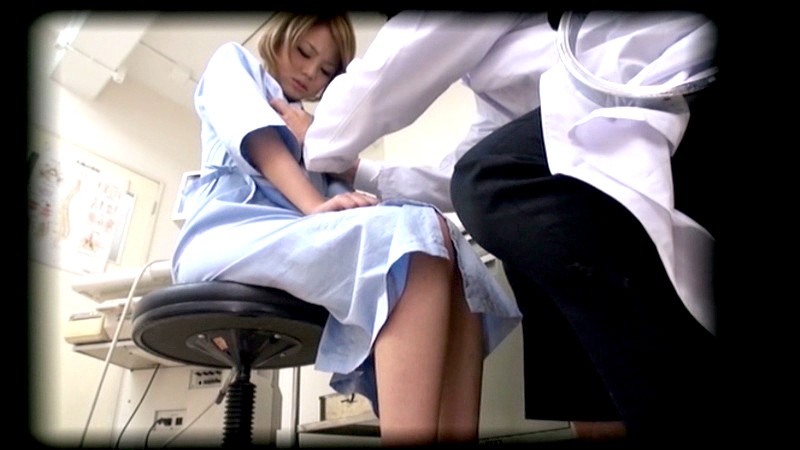 ＜素人＞ きっと、産婦人科の先生なら診断するフリして女性器をイジリ倒し...