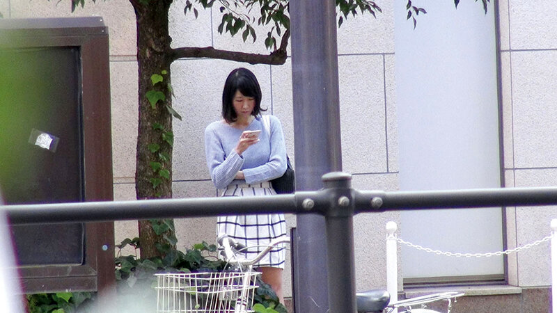 ＜素人＞ 【AIリマスター版】うちの妻・H瑠（28）を寝取ってください...