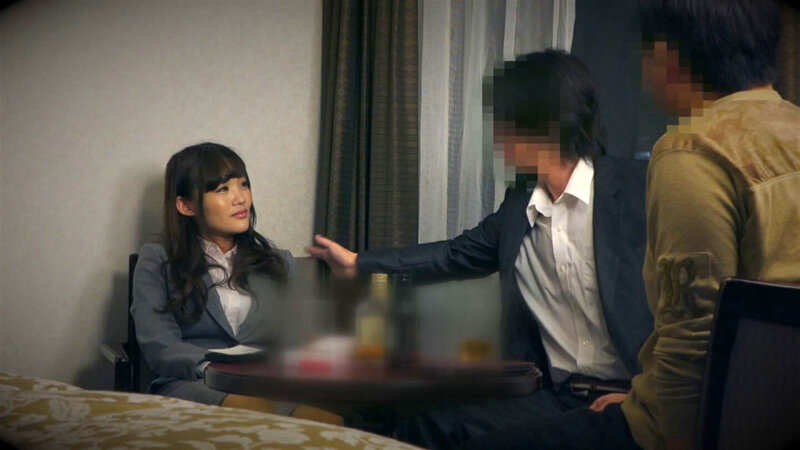 ＜素人＞ フルボディ枕営業 こんなに真面目そうなのにガチ枕で営業。 『...