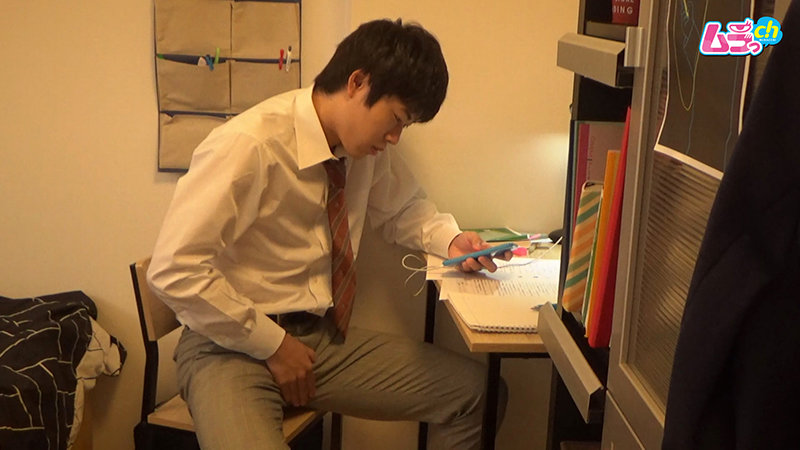 ＜素人＞ ニンゲン観察 精通したばかりで勉強に集中できない欲求不満童貞...