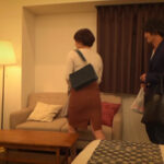 ＜素人＞ ホテル盗撮 同窓会で再会した既婚者同士が欲求不満を爆発させるノスタルジーW不倫SEX 『FANZA』