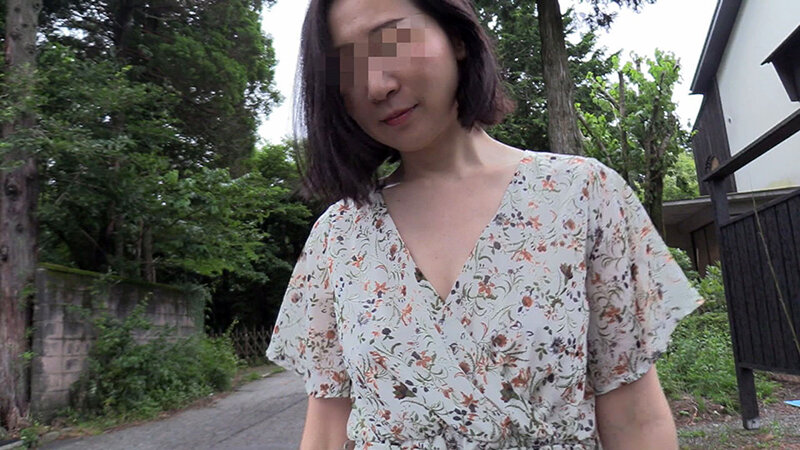 ＜素人＞ 社長夫人の母と優等生息子の変態情交 『FANZA』