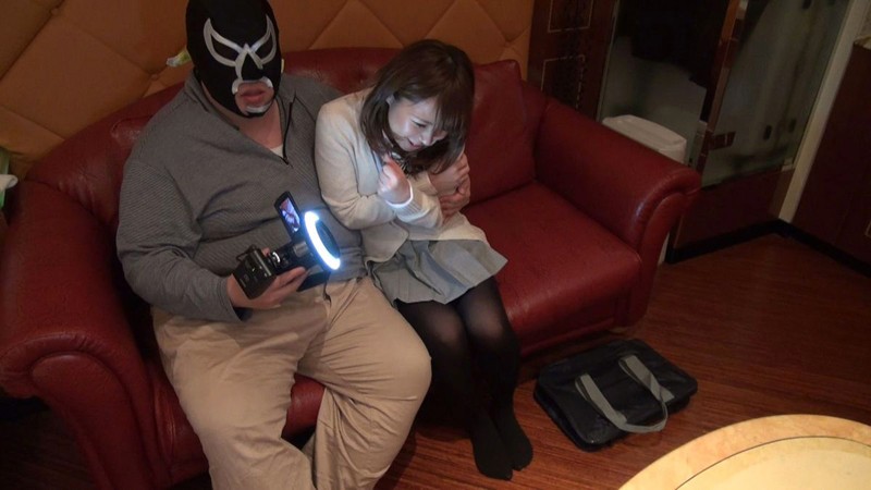 ＜素人＞ 投稿個人撮影 キモ男ヲタ復讐動画 アガツマルイ編 『FANZ...