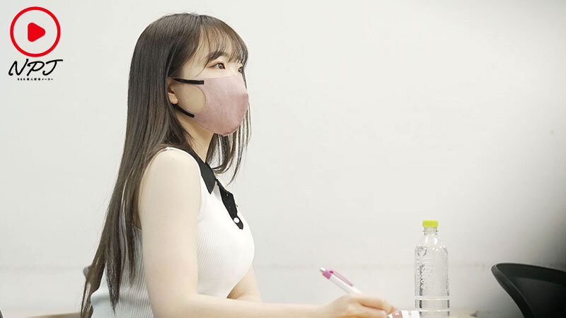 ＜素人＞ 投資セミナーに潜入して初心者女子を稼げる情報エサにナンパ中出...