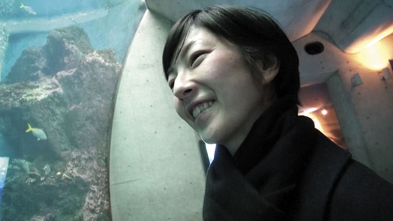 ＜素人＞ 人妻不倫旅行・特別篇 ＃85続～朝陽の中で～ 『FANZA』