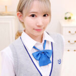 ＜素人＞ 素人女子校生限定！ パンティ素股でカチカチのAV男優ち○ぽがアソコに擦れて赤面発情！エアーセックスのはずがパンツ越しに擦れて汁まみれ！つるんと入ってそのまま生ハメセックス！ゆめるちゃん 『FANZA』