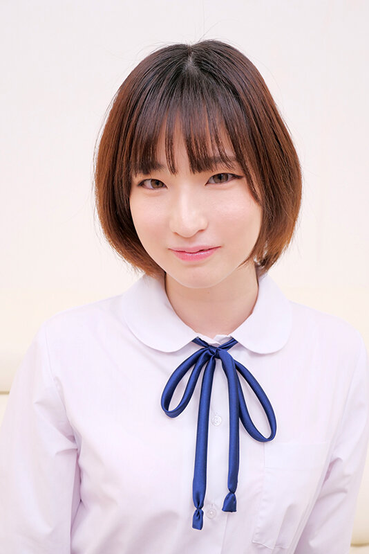 ＜素人＞ ウブな10代美少女限定！とっても恥ずかしい素股に初めて挑戦し...