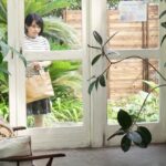 ＜素人＞ 『常にノーブラ透けおっぱい』 透けた乳首をいじられて敏感・赤面・出勤初日なのにチ○ポを欲しがり超発情！脱いだら凄いゾ！むっちりスケベな田舎カワイイ巨乳娘～メンズスパ編～ 『FANZA』