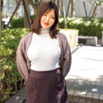 ＜素人＞ いきなり潮吹きスプラッシュ！！即吹かせ人妻ナンパ！！そこらへんの人妻全員吹かせる！ 『FANZA』