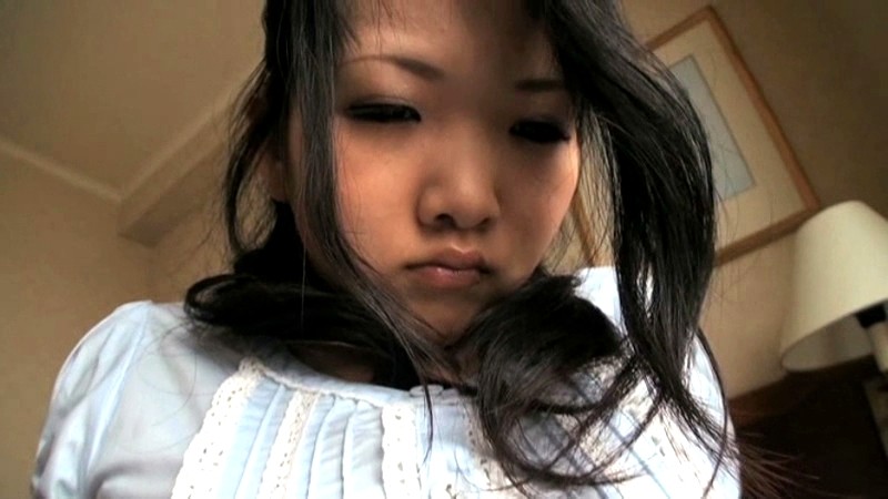 ＜素人＞ みちか 2 19才最後の超乳 Lカップ 126センチ / B...