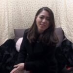 ＜素人＞ ガチナンパ！素股までって約束が興奮しちゃった素人女子！「あっ！？自分で挿れちゃった！」照れながらもオネダリ腰振りSEX！ 『FANZA』