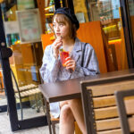 ＜素人＞ 顔出し！素人女子大生！モテ美少女もえぴょん（21）眩しい純粋。等身大の20代。バックが気持ち良すぎて何度も痙攣イキ！ピンク乳首の天使！ 『FANZA』