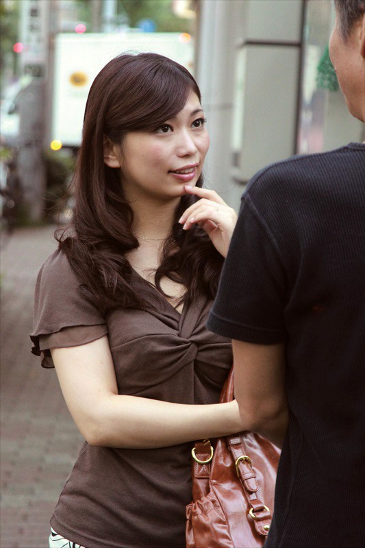 ＜素人＞ 素人美魔女ナンパ 全員中出し8時間16名 『FANZA』