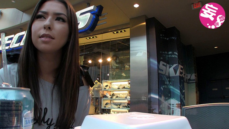 ＜素人＞ ロスでナンパした美人女子大生がお金にうるさい女だったけどエロ...