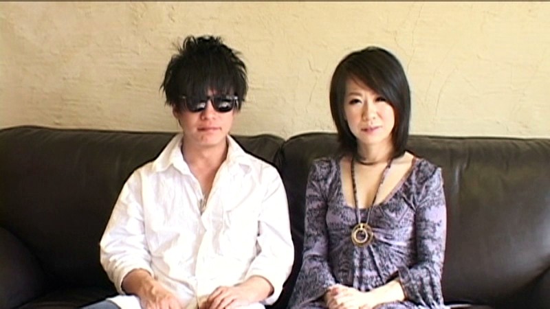 ＜素人＞ 糞尿狂いの変態投稿カップル 『FANZA』