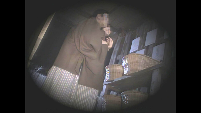 ＜素人＞ 【 AI リマスター版 】禁断盗撮！芸能人お忍び混浴露天風呂...