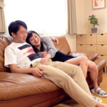 ＜素人＞ 愛する妻の昼顔…エっグいほど下品な姿でヨガリまくって何度も中出し不倫する浮気妻…（仮）レイ（33）/（仮）リオ（27） 『FANZA』