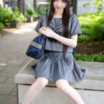 ＜素人＞ 【アフスク☆セックス】小柄で美人系のかよちゃん！！コンカフェで働き始めて一瞬で人気者になった激カワガール！！メイド服を着てもらって大量中出しSEX！！ 『FANZA』