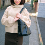 ＜素人＞ 清楚で綺麗な若妻のぞみさん＆こはるさん「童貞君の包茎ち○ぽの皮を剥いて洗ってもらえませんか！？」母性たっぷりち○ぽを泡洗い！ズル剥けた童貞ち○ぽに赤面発情！そのまま優しく筆下ろしSEX！ 『FANZA』