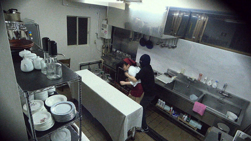 ＜素人＞ まるレ 事件発生時刻:早朝4時 2回中出しした。 『FANZ...