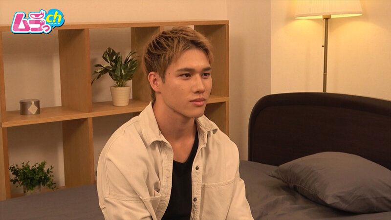 ＜素人＞ 素人男子のリアルSEX 22 健翔君28 歳 『FANZA』