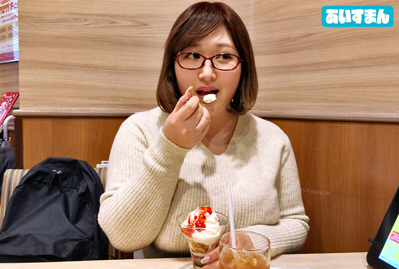 ＜素人＞ 彼氏出来てもセフレ扱いされちゃう都合のいい女 肉弾Jカップで...