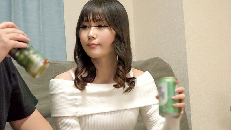 ＜素人＞ 部屋に連れ込んだ素人との隠し撮りSEX そのままAV発売 V...