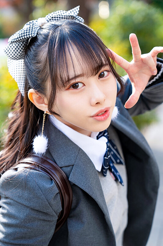 ＜素人＞ 【おぢ反逆】潮対応な自称Sの生意気女子〇生イかせたら大人しく...